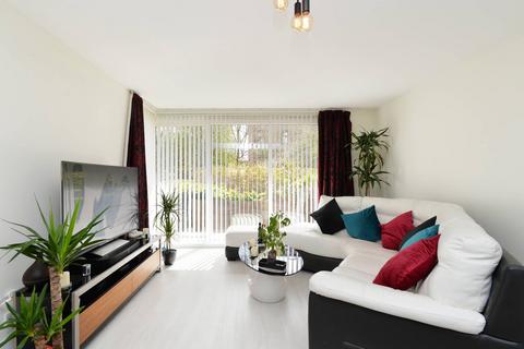 3 bedroom maisonette for sale - 6 East Pilton Farm Crescent, Edinburgh, EH5 2GH