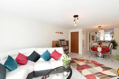 3 bedroom maisonette for sale - 6 East Pilton Farm Crescent, Edinburgh, EH5 2GH