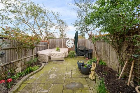 36 Willoughby Road, Kingston Upon Thames, KT2 6LJ