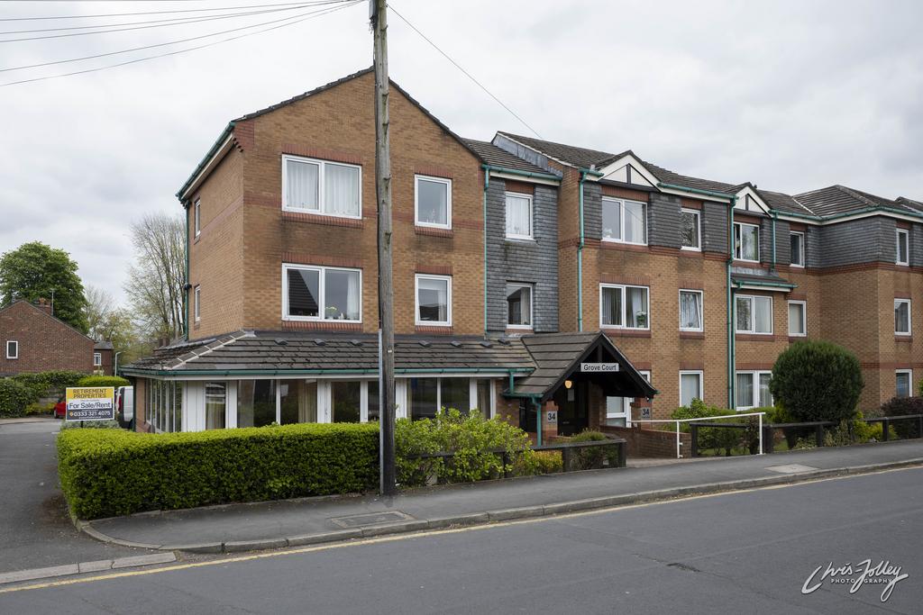 Grove Court, Chapel Street, Hazel Grove, Stockport SK7 4HT 2 bed apartment for sale £99,950
