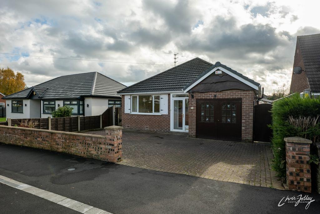 Dean Lane, Hazel Grove, Stockport SK7... 2 bed bungalow £375,000