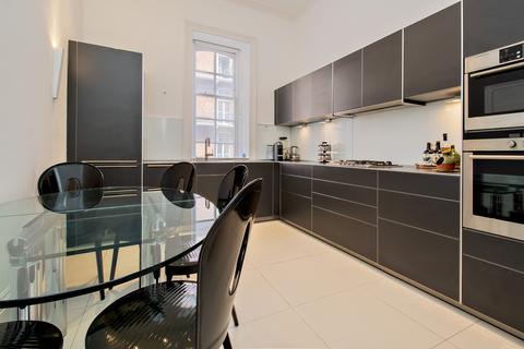 3 bedroom flat for sale, Kensington Gore, London SW7