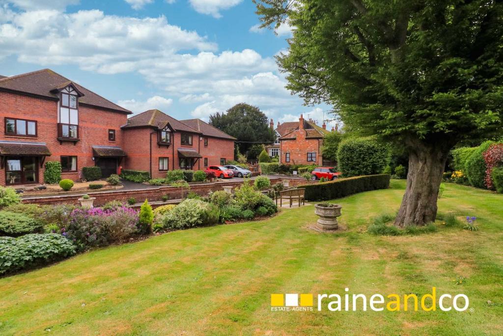 Pond Court, The Ridgeway 1 bed retirement property to rent £900 pcm (£208 pw)
