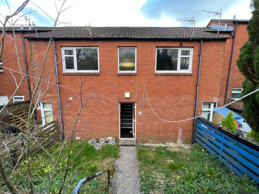 Abernant, Aberdare CF44 1 bed flat £475 pcm (£110 pw)