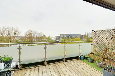 2 bedroom penthouse for sale, Baddow Road, Chelmsford
