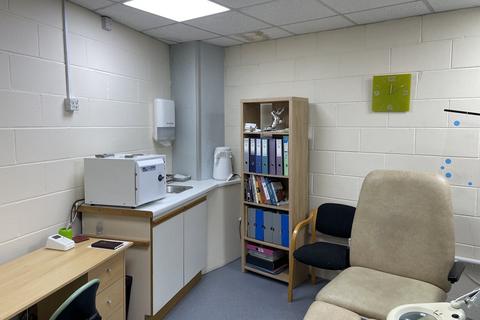 Office to rent, Unit 7 Brunel Mall, London Road, Stroud, GL5 2BP