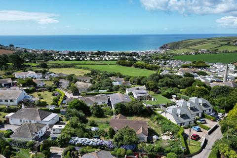 Two Ways Pengersick Croft, Praa Sands, Penzance, TR20 9SW