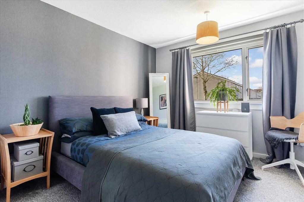 Bedroom Two (1)