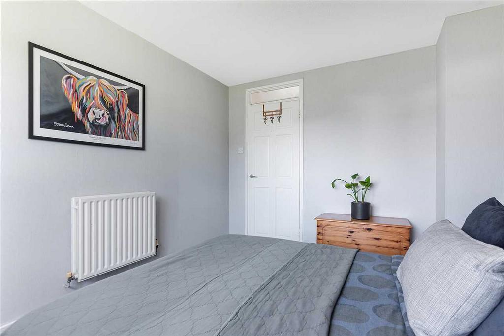 Bedroom Two (2)
