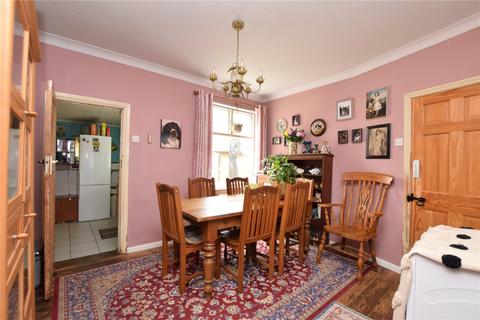 29 Farrance Road, Romford, RM6 6EB