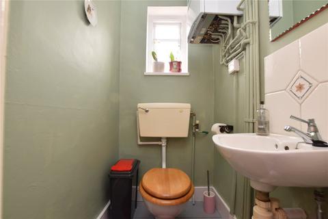 29 Farrance Road, Romford, RM6 6EB