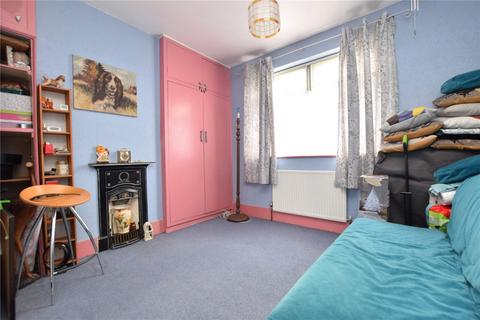 29 Farrance Road, Romford, RM6 6EB