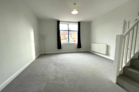 1 bedroom flat to rent, Wessex Court, Clarence Street, Swindon, SN1