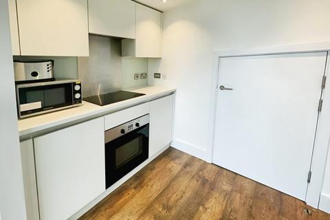 2 bedroom flat to rent, Crispin Lofts, Leeds, West Yorkshire, LS2