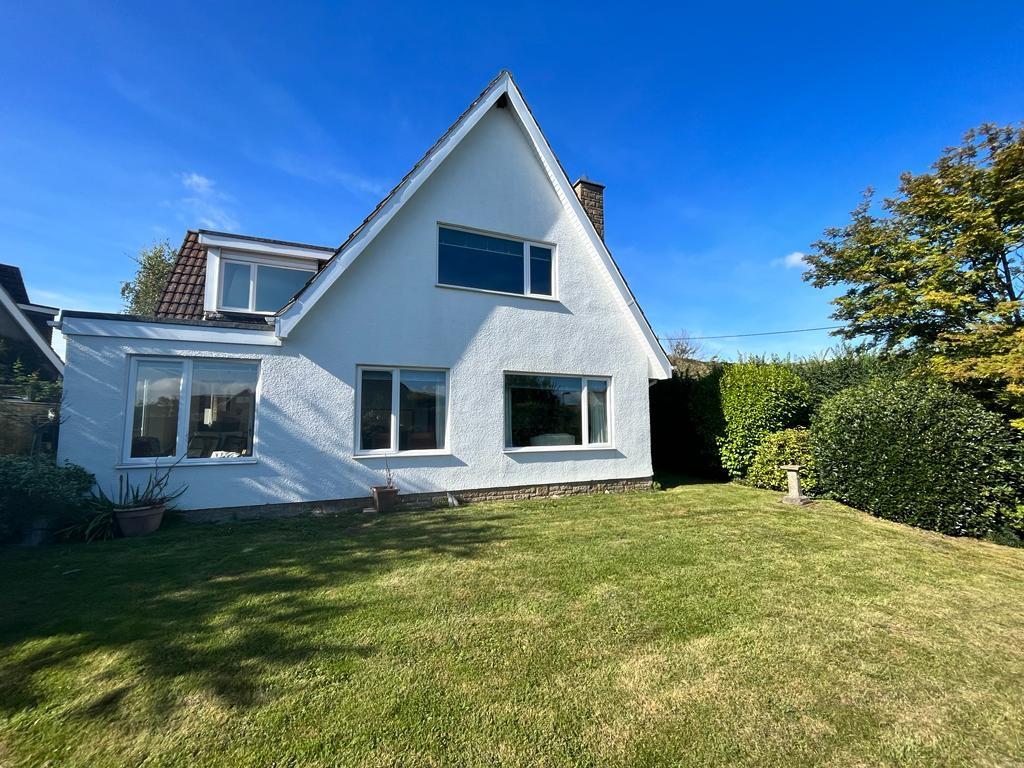 Sutton Court Lawns, Sutton Poyntz, Weymouth 3 bed detached house £495,000