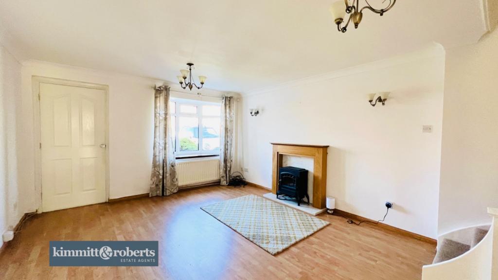 Sharpley Drive, Seaham, Durham, SR7 2 bed semidetached house £139,999