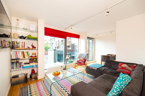 2 bedroom flat to rent, Peacock Place, Islington, London