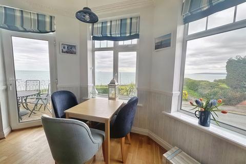 2 bedroom flat for sale - Alum Chine