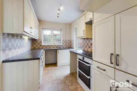 3 bedroom semi-detached house for sale - Garden Close, Ashford, Middlesex, TW15