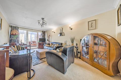 33 Millmoor Crescent, Eynsham, Witney, OX29 4LW