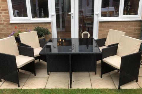 33 Millmoor Crescent, Eynsham, Witney, OX29 4LW