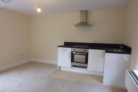 Studio to rent, High Street, Telford, Shropshire, TF7