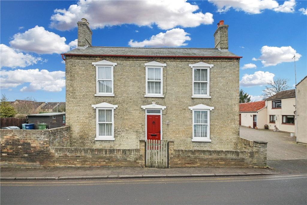 Station Road, Waterbeach, Cambridge, CB25 4 bed detached house for sale