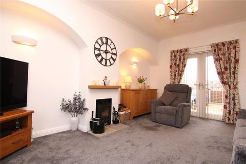 3 bedroom detached house for sale, Daisy Hill, Silsden, BD20