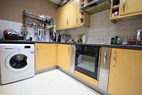 72 Harrisons Wharf, Purfleet-on-thames, RM19 1QX