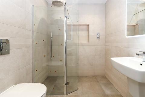 2 bedroom apartment for sale - Woodland Place, Cedars Village, Chorleywood, Hertfordshire, WD3