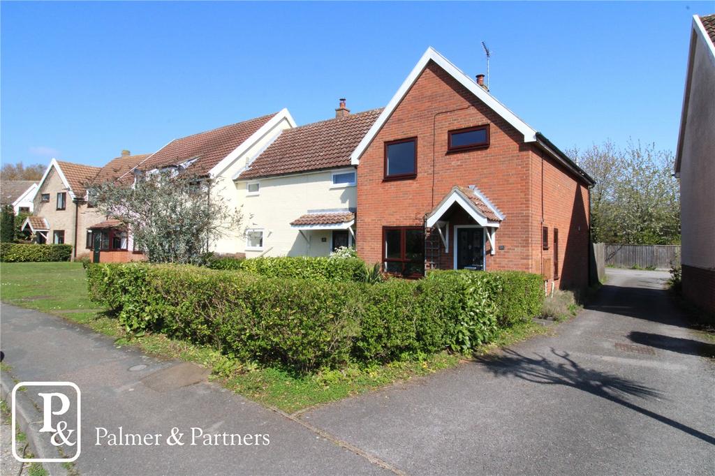 Farriers Close, Martlesham Heath, Ipswich, Suffolk, IP5 3 bed end of