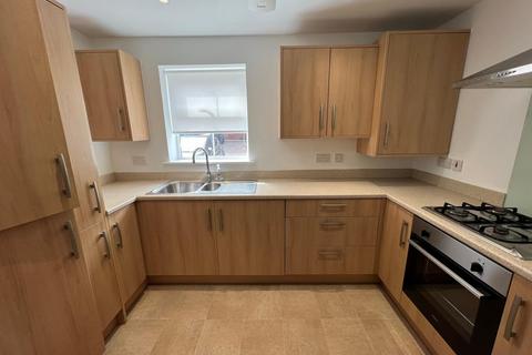 2 bedroom flat to rent, Porter Square, Grantham, NG31