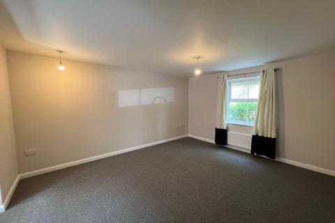 2 bedroom flat to rent, Porter Square, Grantham, NG31