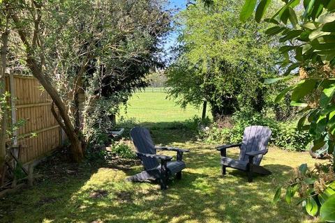 43 West End, Sherborne St John, Basingstoke, RG24 9LE