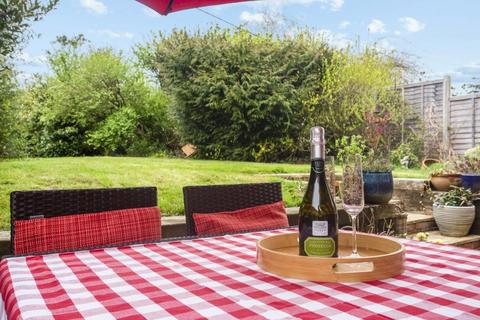 43 West End, Sherborne St John, Basingstoke, RG24 9LE