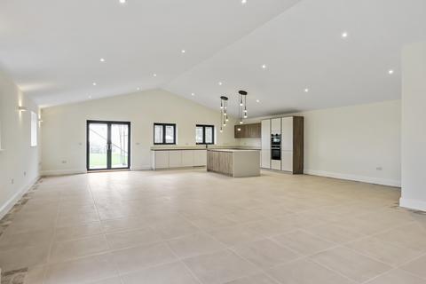 4 bedroom detached bungalow for sale, Hawkwell Barn Laynes Court, Birdlip, Gloucester, Gloucestershire