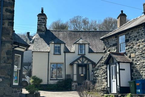 3 bedroom cottage for sale, Isfryn House, Cader Road, Dolgellau LL40 1RH