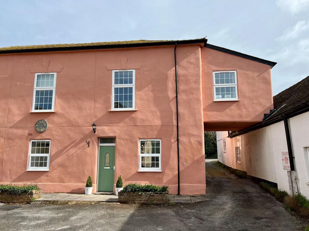 Kenton Mews, Kenton, EX6 2 bed flat for sale £190,000