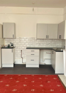 2 bedroom flat to rent, Godwin Road, Cliftonville, CT9