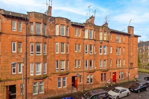 2/1, 4 Ettrick Place, Glasgow, G43 1UB
