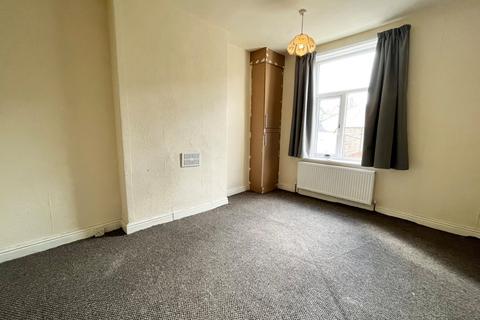 1 bedroom end of terrace house to rent, Lennie Street, Keighley, West Yorkshire, BD21