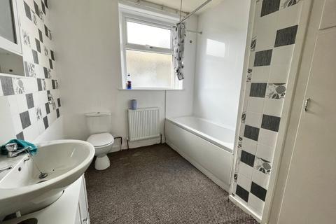 1 bedroom end of terrace house to rent, Lennie Street, Keighley, West Yorkshire, BD21