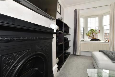 932b Brighton Road, Purley, CR8 2LN