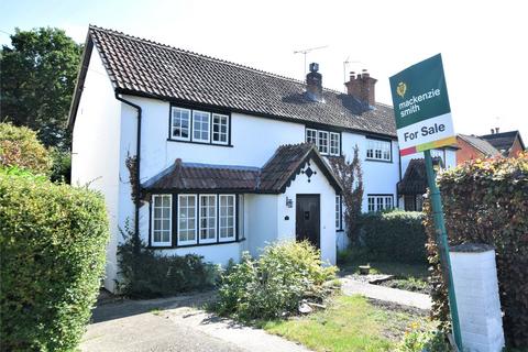 7 Connaught Road, Fleet, GU51 3RA