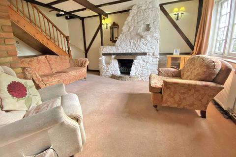 7 Connaught Road, Fleet, GU51 3RA