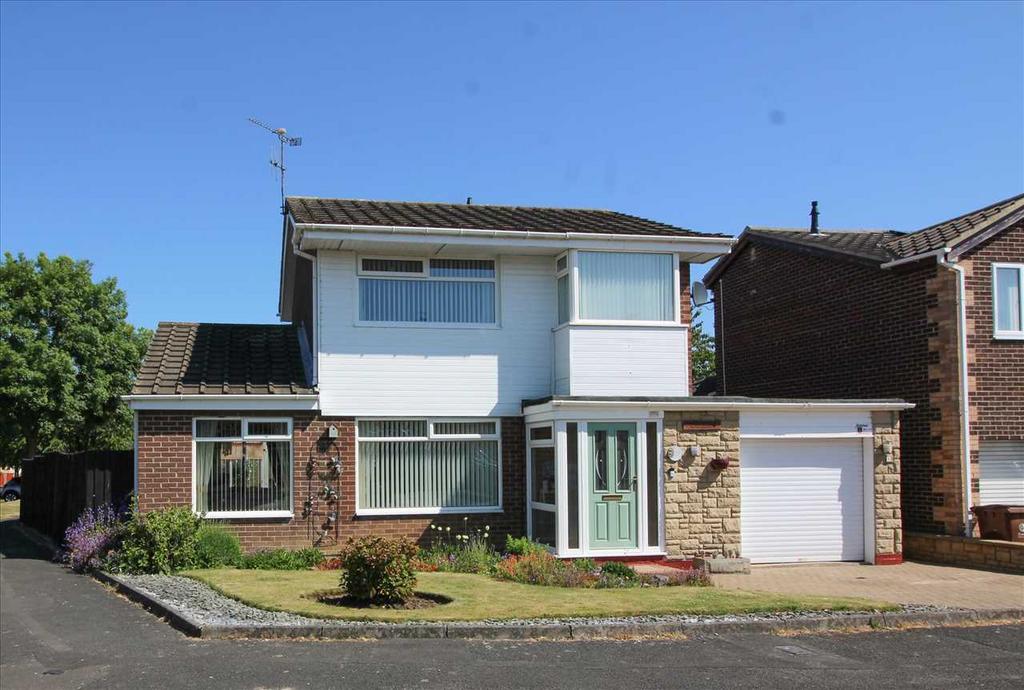 Kirkbride Place, Cramlington 3 bed detached house for sale £325,000