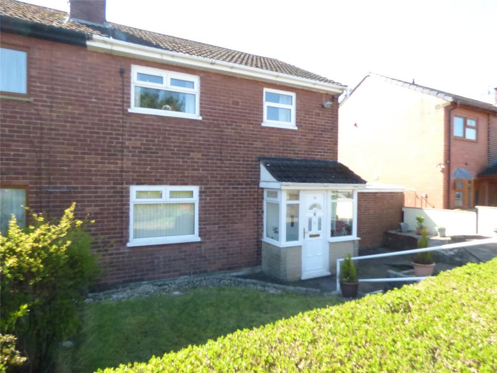 Fields Crescent, Hollingworth, Hyde, Greater Manchester, SK14 3 bed