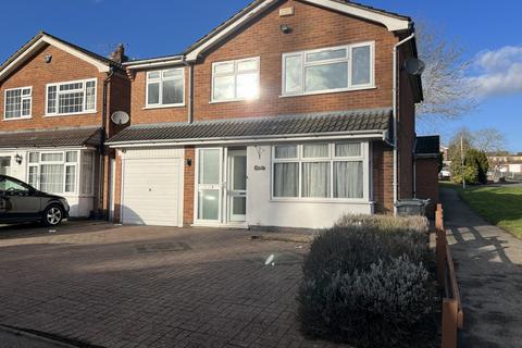 4 bedroom detached house to rent, WINDRUSH DRIVE, LEICESTER, LEICESTERHIRE, LE2