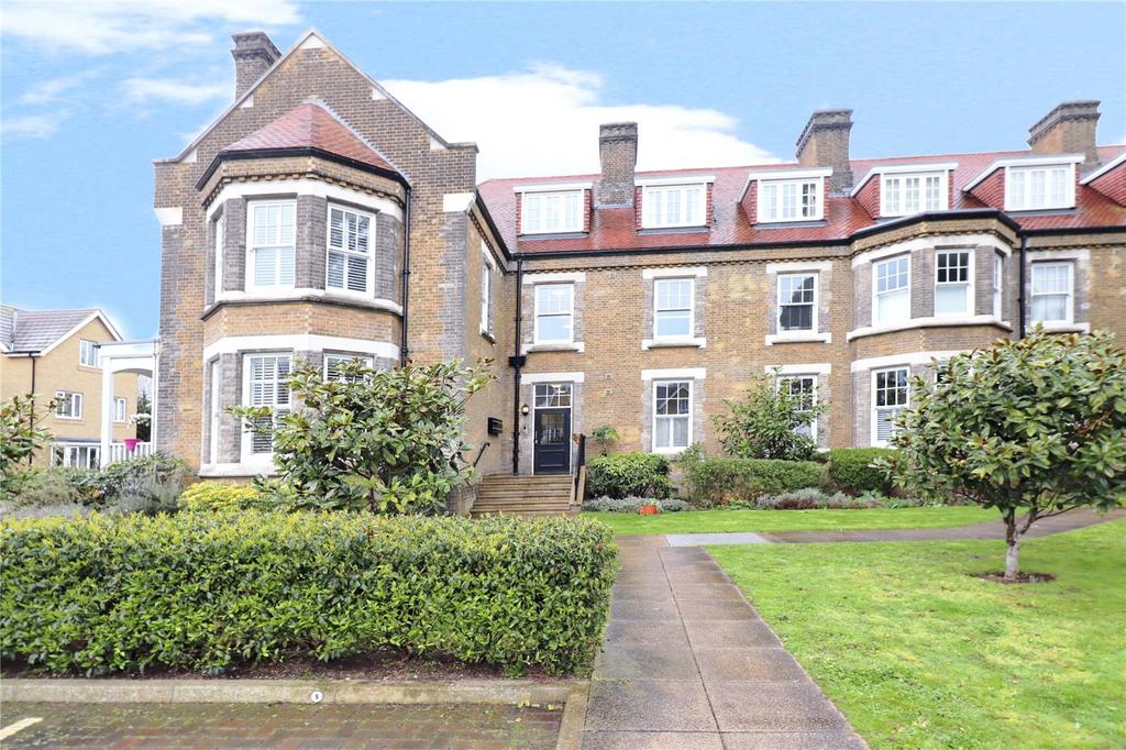 Martin Drive, Dartford, DA2 2 bed apartment for sale £325,000