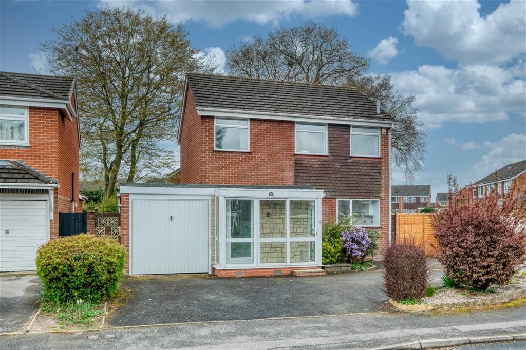 Boscobel Road, Cheswick Green, Solihull, B90 4JY 3 bed detached house